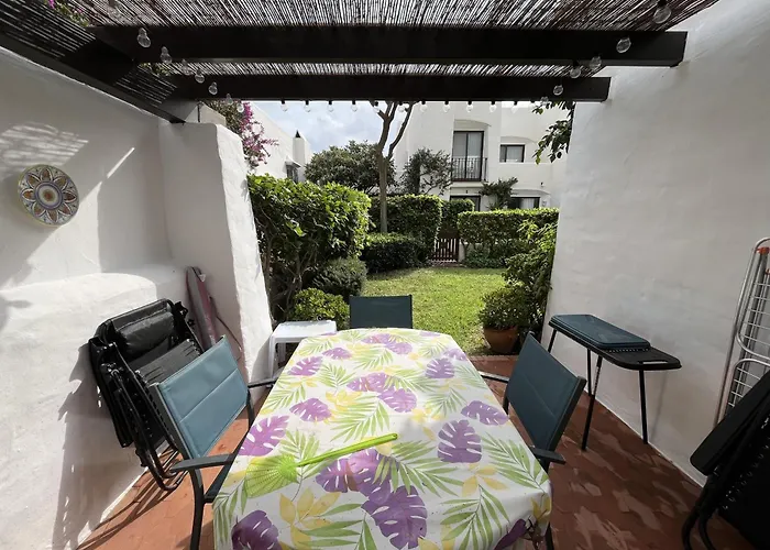 Apartamento - Playa - 2 Con Amplio Jardín Al Lado Del Mar Ev1 *