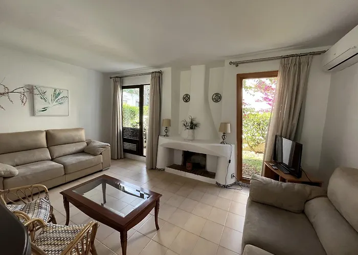 - Playa - 2 Con Amplio Jardín Al Lado Del Mar Ev1 Apartamento Estepona