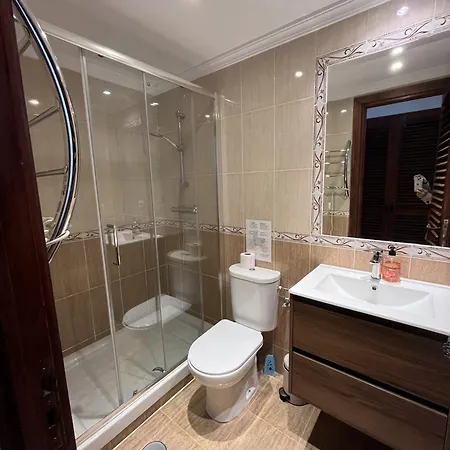 Apartamento - Playa - 2 Con Amplio Jardín Al Lado Del Mar Ev1 *