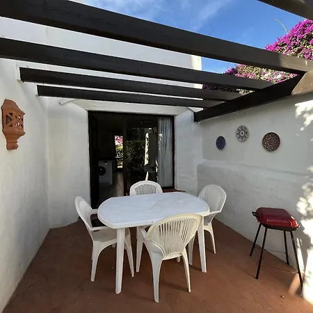 - Playa - 2 Con Amplio Jardin Al Lado Del Mar Ev1 *