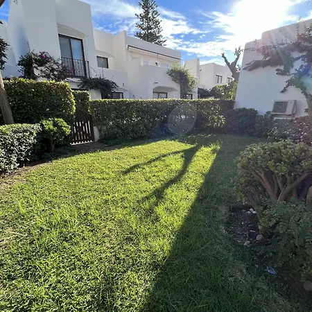 - Playa - 2 Con Amplio Jardin Al Lado Del Mar Ev1 Estepona